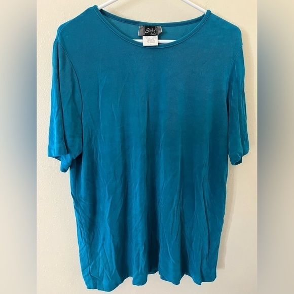 Slinky Brand Tops - Slinky Brand USA Made Short Sleeve Scoopneck Shirt Acetate Blend Women’s Sz L